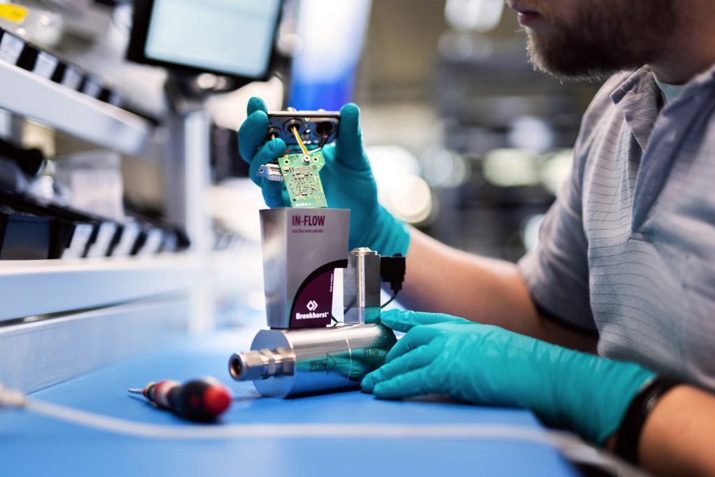 Verificare calitate controler de debit masic
